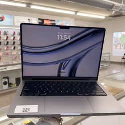 MacBook Pro M2 Pro 512gb 16ram