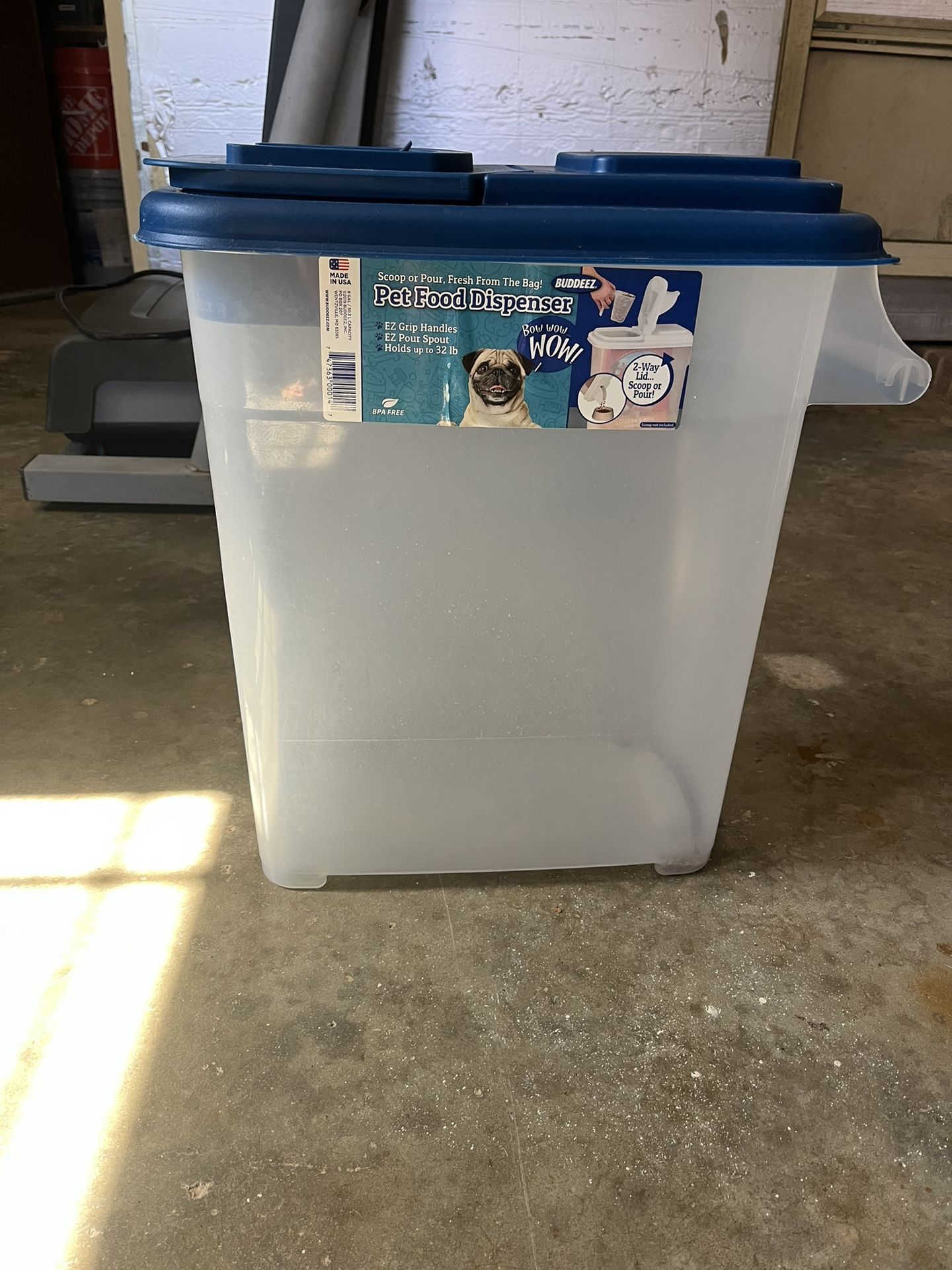 PET Food Dispenser 