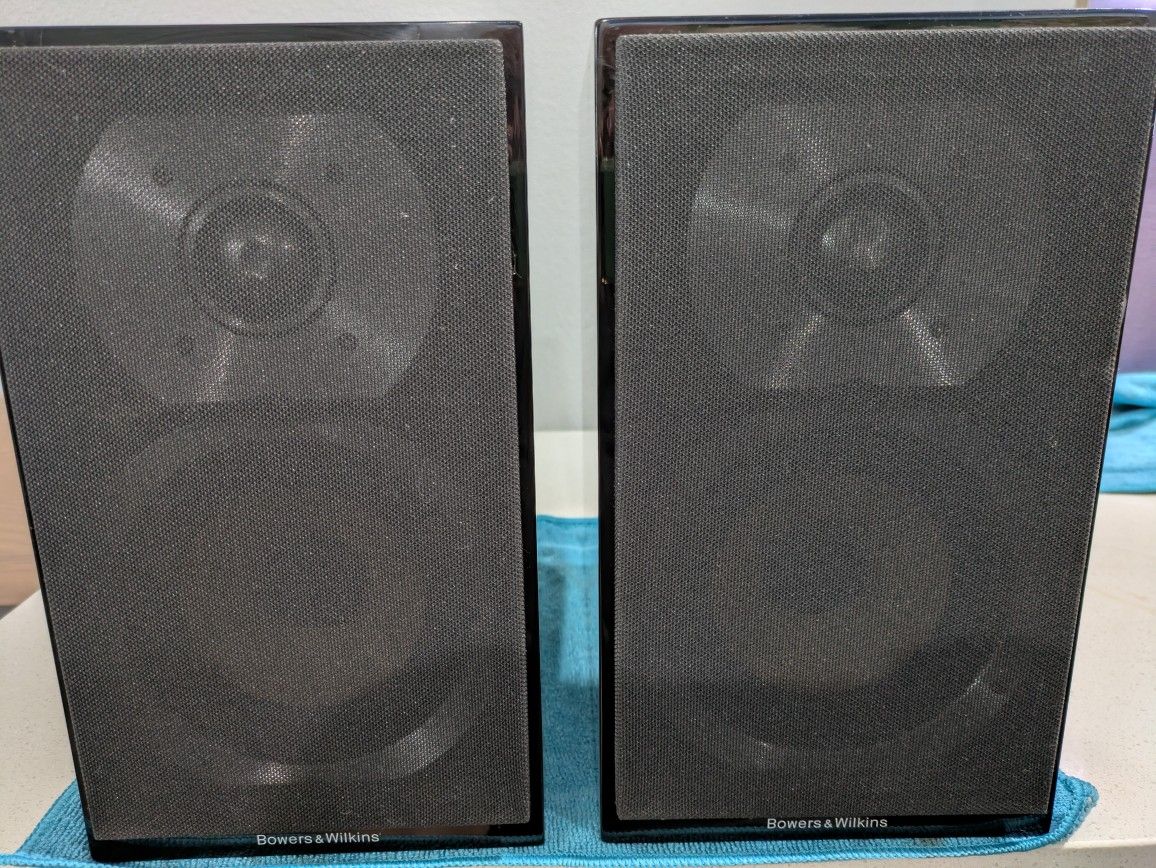Bowers & Wilkins CM 1 Bookshelf Speakers 