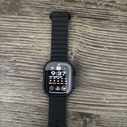 Apple Watch Ultra screen