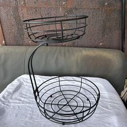 2 tier fruit stand in great condition!