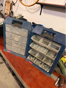Hardware organizer
