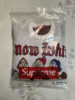Supreme Snow White Sweater 