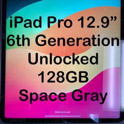 Unlocked iPad Pro 12.9” 6th Generation - Comes with a Charger and a 20W Block!