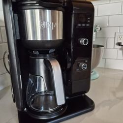 Ninja Coffee Maker With Built In Frother