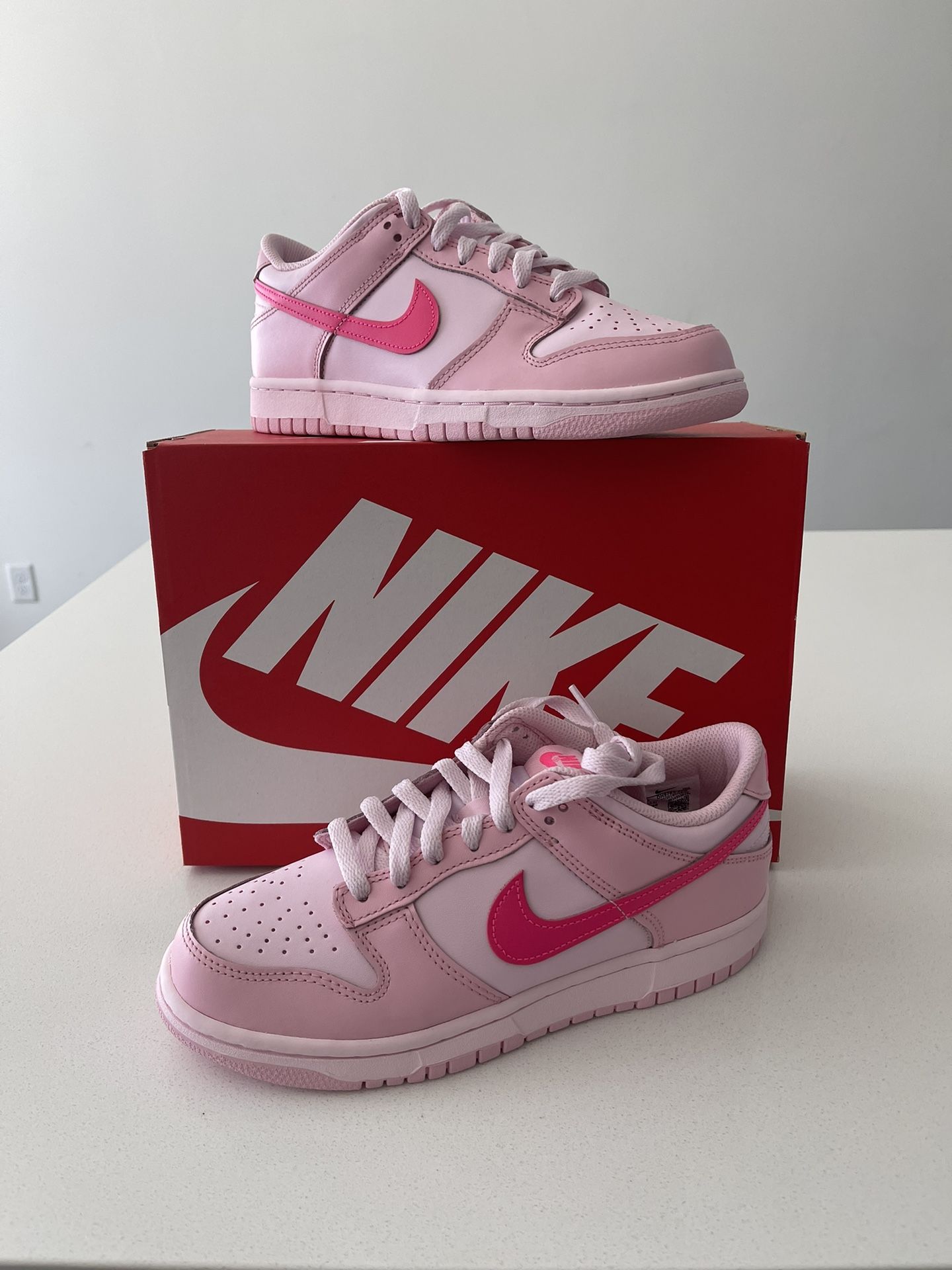 Nike Dunk Low Triple Pink (GS) (DH9765-600)  Size 6.5Y