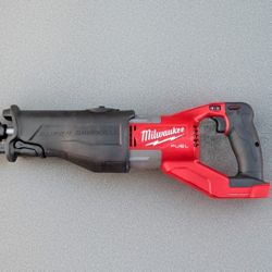 Milwaukee
M18 FUEL 18V Super SAWZALL Orbital Reciprocating Saw (2722-20