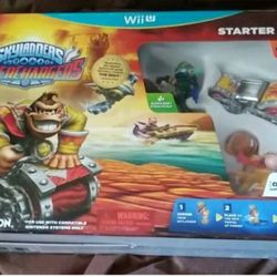 BRAND NEW SKYLANDERS SUPER CHARGERS STARTER PACK FOR WII U