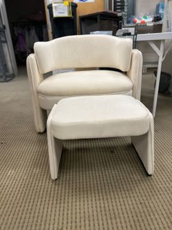 Cream Barrel Accent Chair with Matching Ottoman – Faux Leather, Modern Lounge
Set