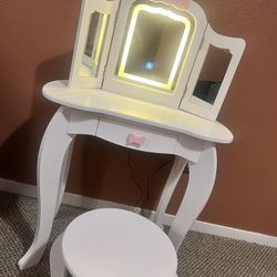 Child’s Vanity 