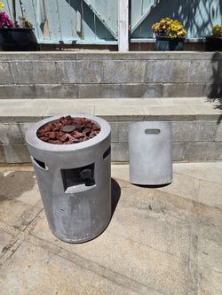 17-Inch Propane Fire Pit Column with Lava Rocks – $125 OBO