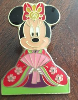 MINNIE MOUSE DISNEY Tokyo pin
