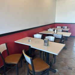 Restaurant Tables And Chairs 