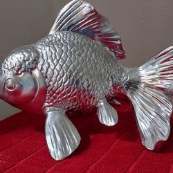 Decorative Mr.Limpet Resin Fish Figurine,9 in Large x 7 in H