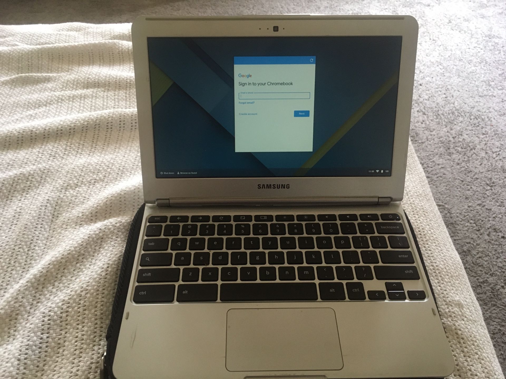Samsung Chromebook X303C W/Charger