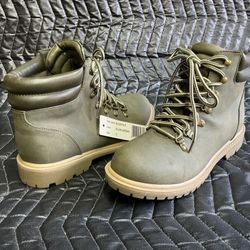 Esprit Gladys Forest Green Lace Up Outdoor Vegan leather Boots Women's 8