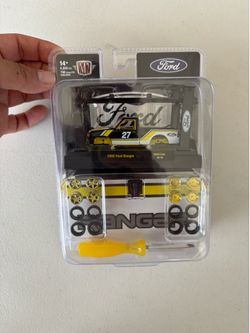 M2 chase 1995 Ford Ranger