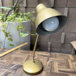 Vintage Mid Century Modern Lamp