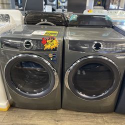 Electrolux Washer & Dryer (Take It Home In Payments/Llevalo A Casa En Pagos) Read Description