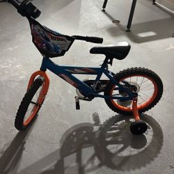 Boys Bike Under 8 Hot Wheels 