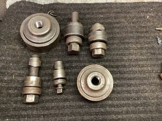 Knock Out Punch’s (used) 2 1/2 “—2”—1 1/4” —1”—3/4”—1/2”—all Good Working Condition