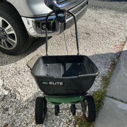 Scott Elite Spreader