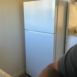 LG Refrigerator 