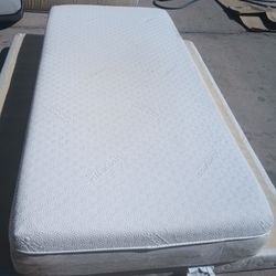 Twin Tempurpedic Xl Memory Foam Mattress Only 