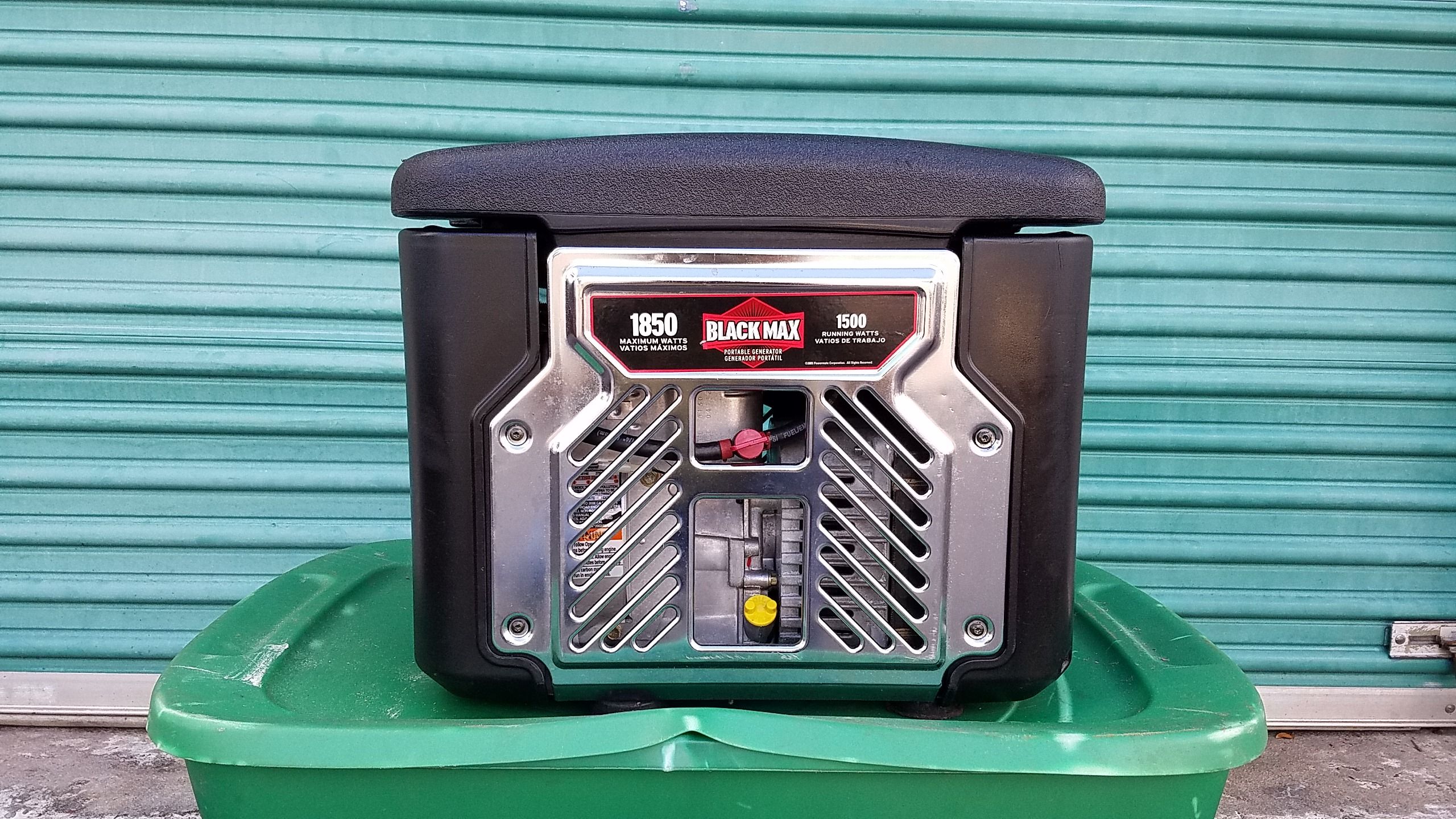 1850 BLACK MAX PORTABLE GENERATOR NEW for Sale in Pompano Beach, FL