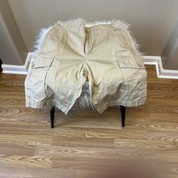 2 Pairs- Sonoma Beige And Dark Brown/Green Men’s Cargo Shorts. Size 33.