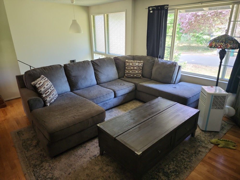 Sectional Sofa