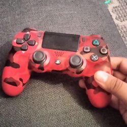 PS4 Controller