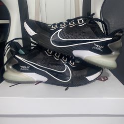 Mens Nike Baseball Turf/Running Shoes Size 9 