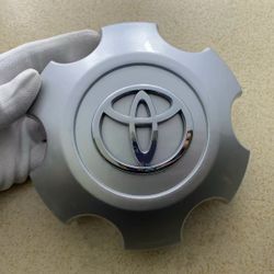 CENTER HUB CAP SILVER CHROME (contact info removed)0 For Toyota Sequoia Tundra 2003-2007 US