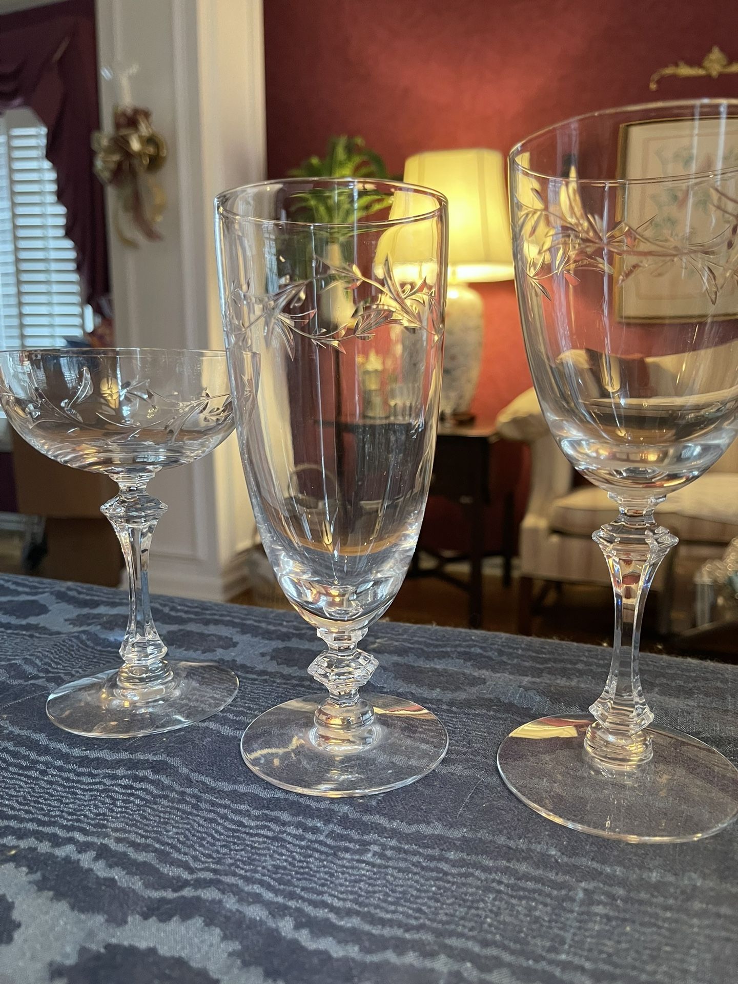 Tiffin - Franciscan “Delores” — Glass Package 