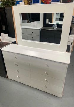 8 drawer white with mirror