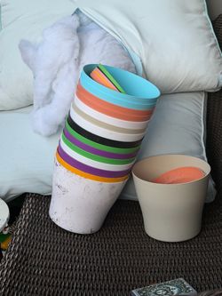 7 inch plastic pots
