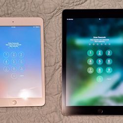 Apple iPads (Read Description)