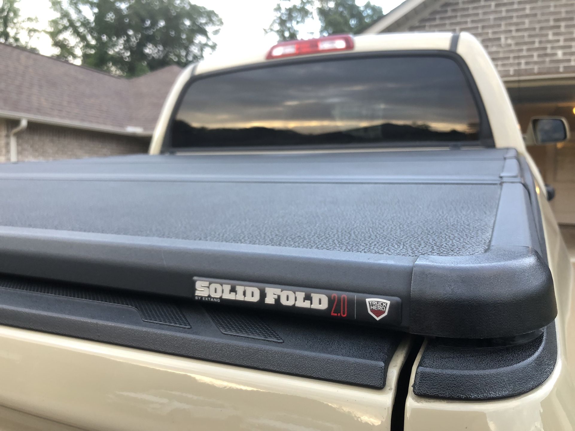 Ex Tang Hard Bed Cover 2017 Tundra