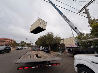 Tow/ move / relocate container