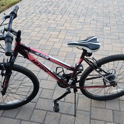 Huffy Women's 26" Mountain Bike