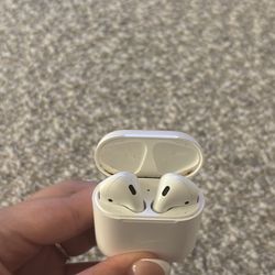 AirPod 1st Gen 