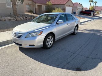 2009 Toyota Camry LE 2.4L 4-Cylinder Automatic