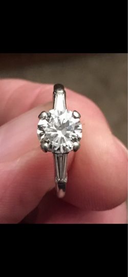 Beautiful Engagement Ring For Sale