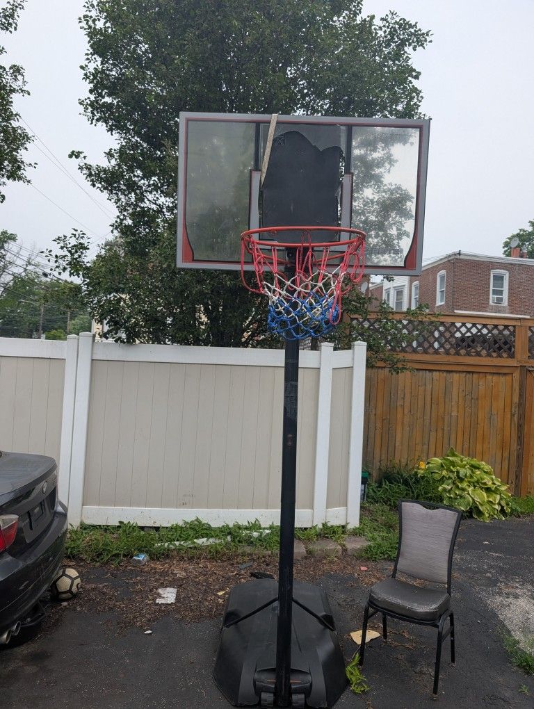 Elites Back Glass Basketball Court Broken
