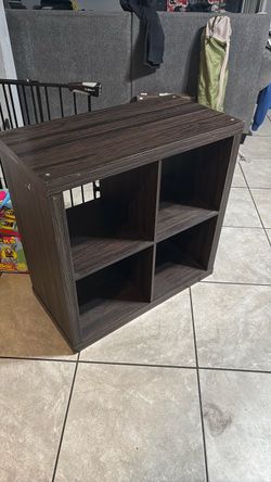 4-Cube Storage Shelf / Bookcase