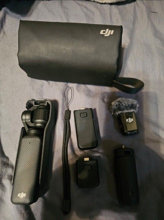 Osmo Pocket 3 Combo Kit
