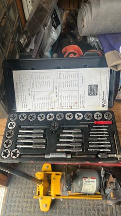 Tap and Die Set