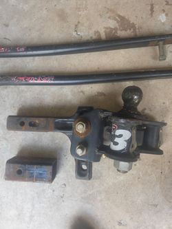 EazLift ReCurve R3 Weight Distribution Hitch. Does NOT include the Hook Up Hanger