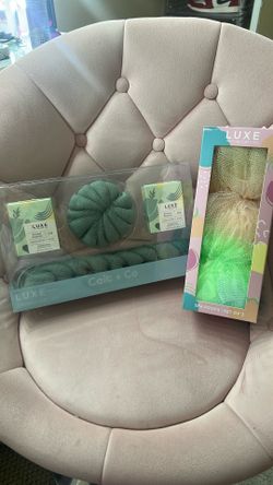 Cait & Co Shower Gift Set